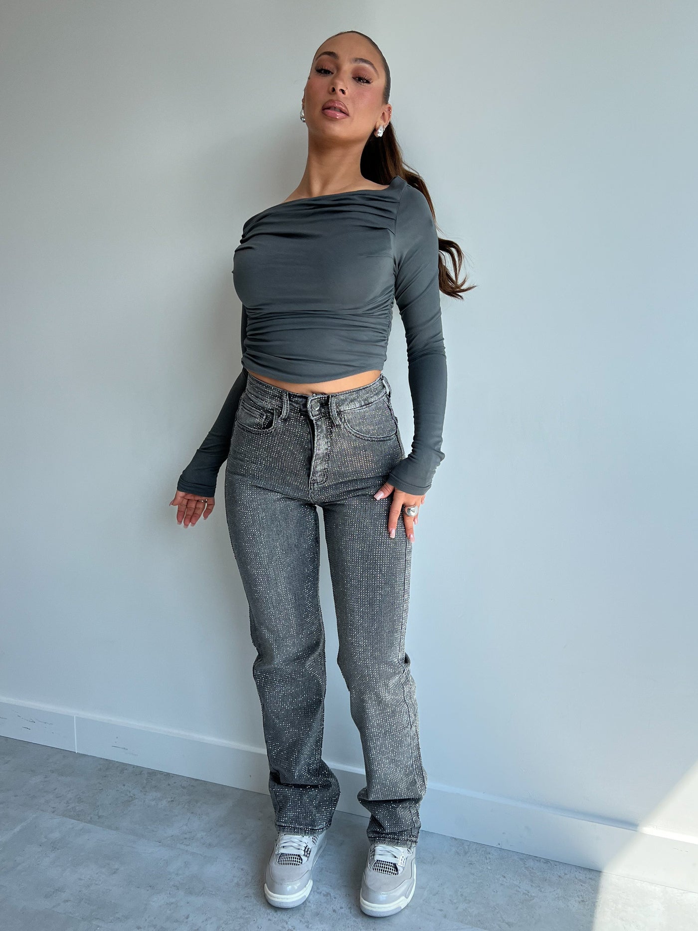 VOGUE™-ALL OVER RHINESTONE JEANS GREY